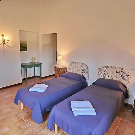 Monteferro Nyaraló